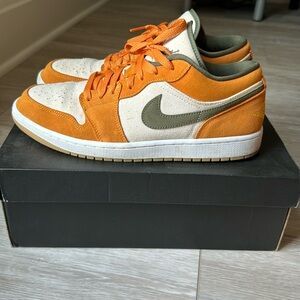 Nike Air Jordan 1 Low SE ‘Curry’